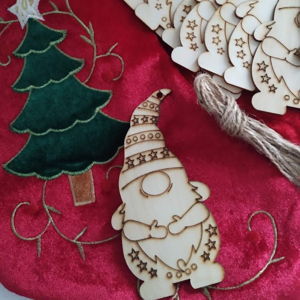 🍀4/$19🍀10 Pcs Christmas Gnome  Handmade Wood Ornament Decoration Tree